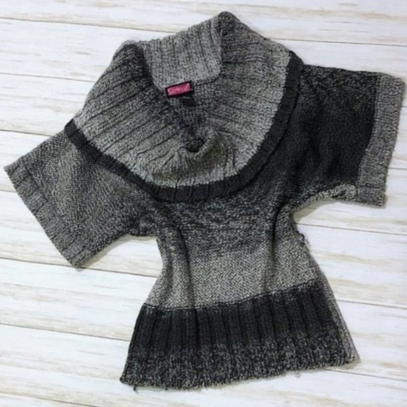 Say What? Sweaters - $5 CLEARANCE! Ombre Colorblock Short Sleeve Cowl Sweater